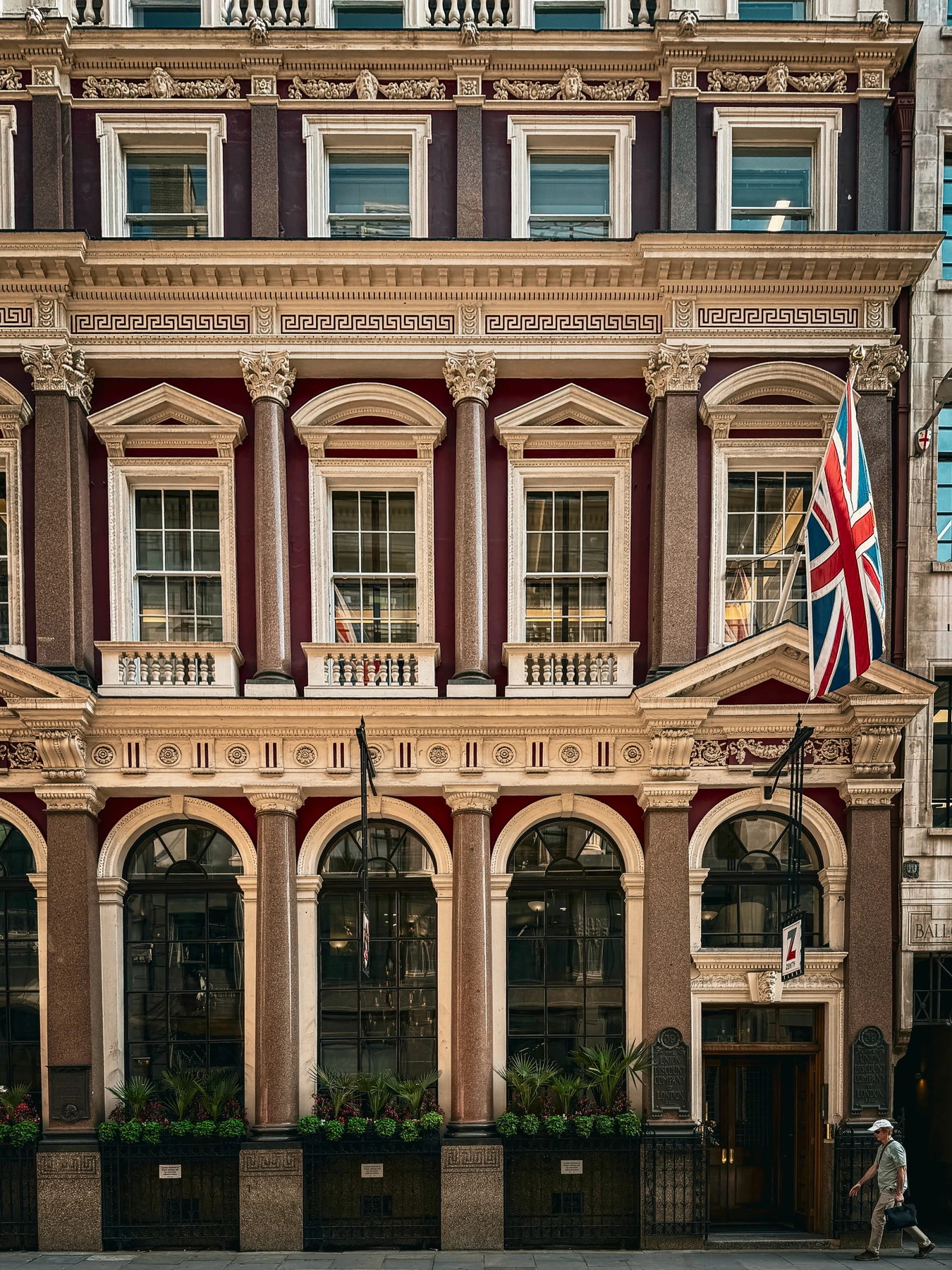 Historic building frontage and pavement in the City of London