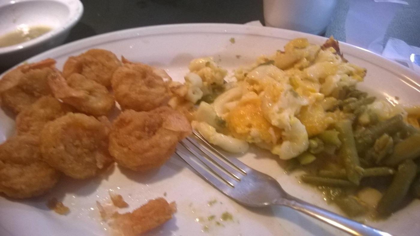 A previous fried-seafood plate with sides at Hannibal’s Kitchen