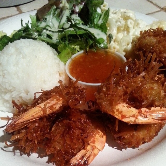 Kina‘ole Grill coconut shrimp plate with rice and greens