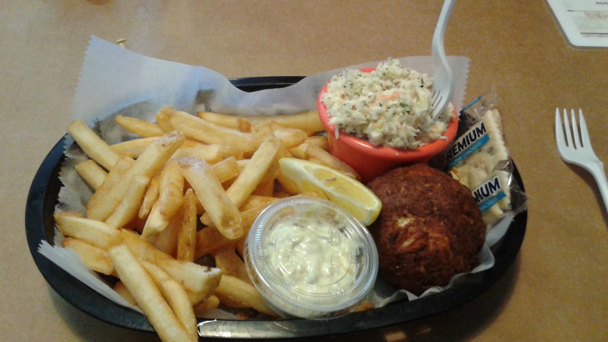 Crab cake with fries and coleslaw at LP Steamers