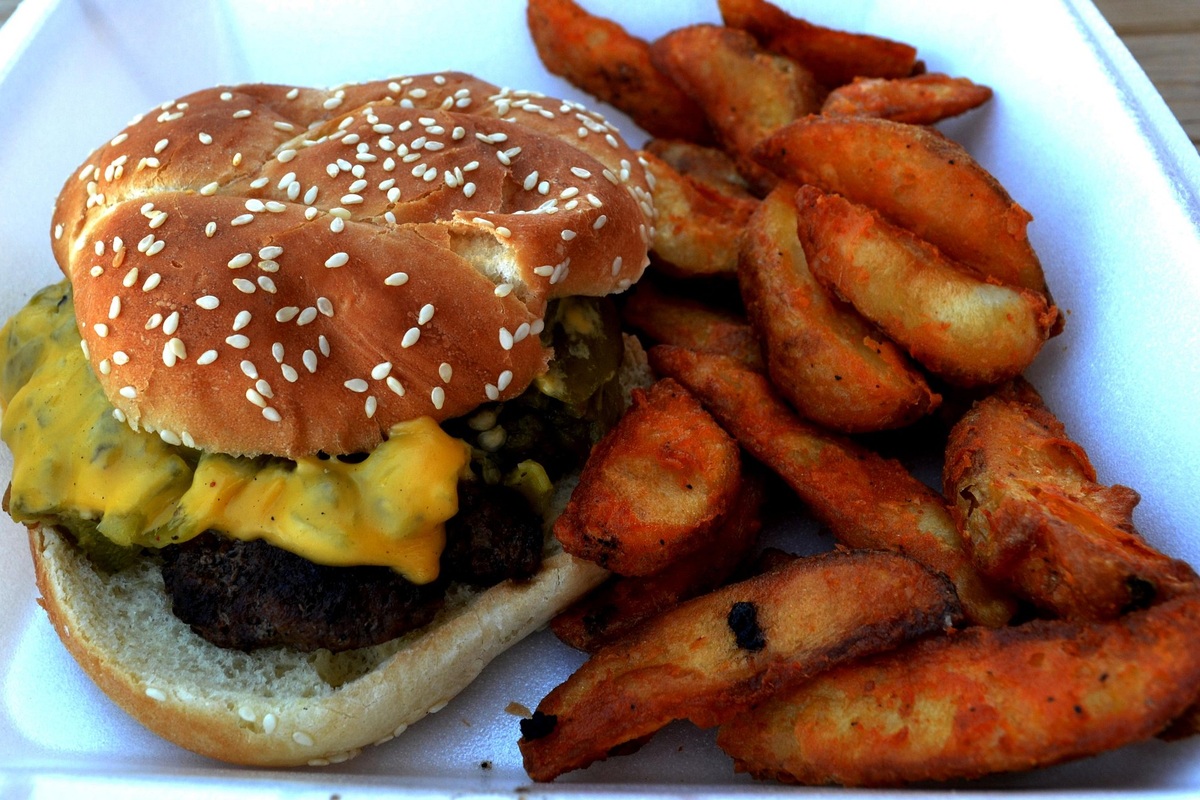 Green chile cheeseburger and potato wedges at Sparky’s in Hatch, New Mexico