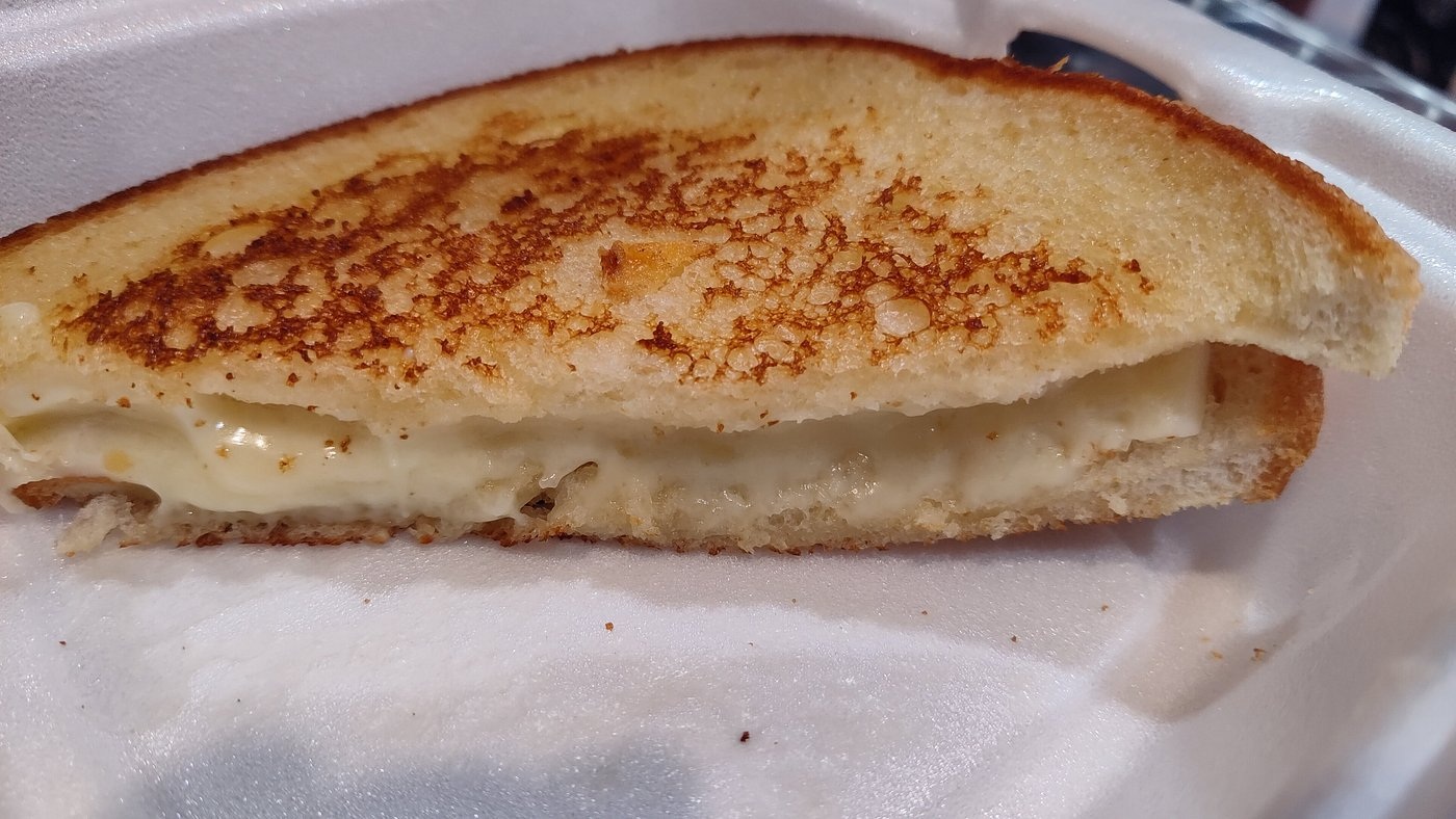A grilled-cheese sandwich at Decatur Dairy